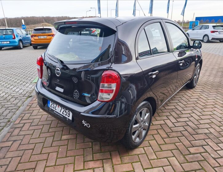 Nissan Micra Hatchback 1,2 l 59 kw