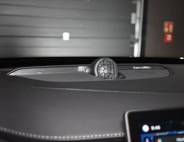 Volvo XC90 SUV / Terénní 2,0 l 228 kw