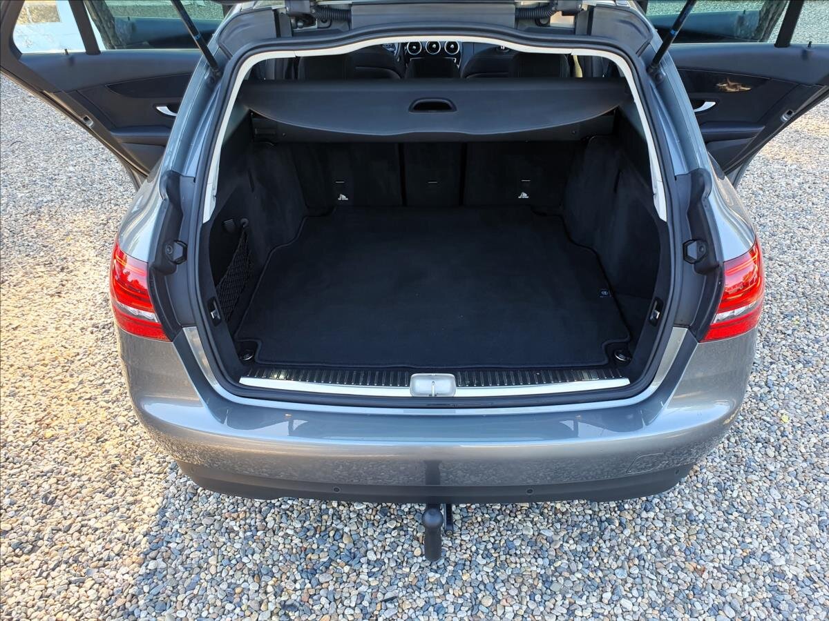 Mercedes-Benz Třídy C Kombi 1,6 l 90 kw