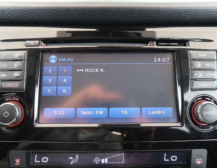 Nissan Qashqai SUV / Terénní 1,5 l 81 kw