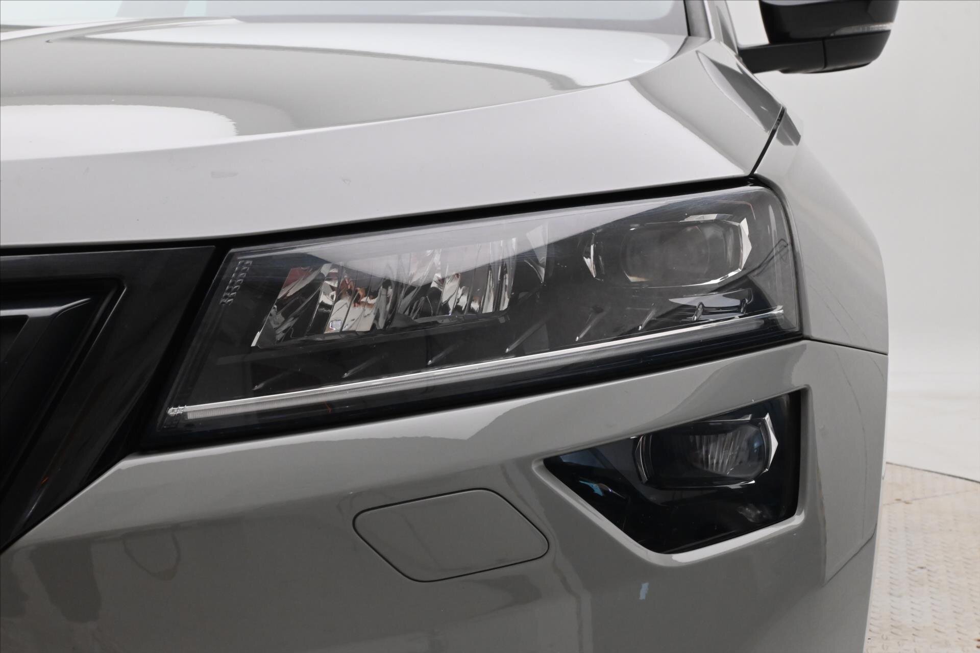 Škoda Karoq SUV / Terénní 1,5 l 110 kw