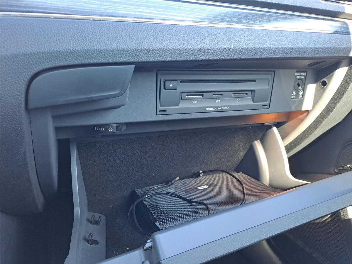 Škoda Superb Kombi 2,0 l 140 kw