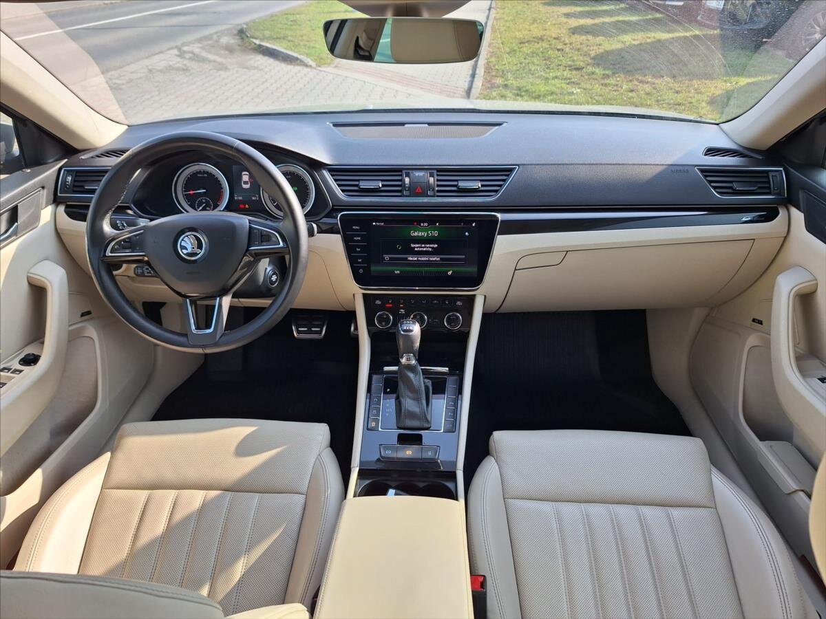 Škoda Superb Sedan / Limuzína 2,0 l 140 kw