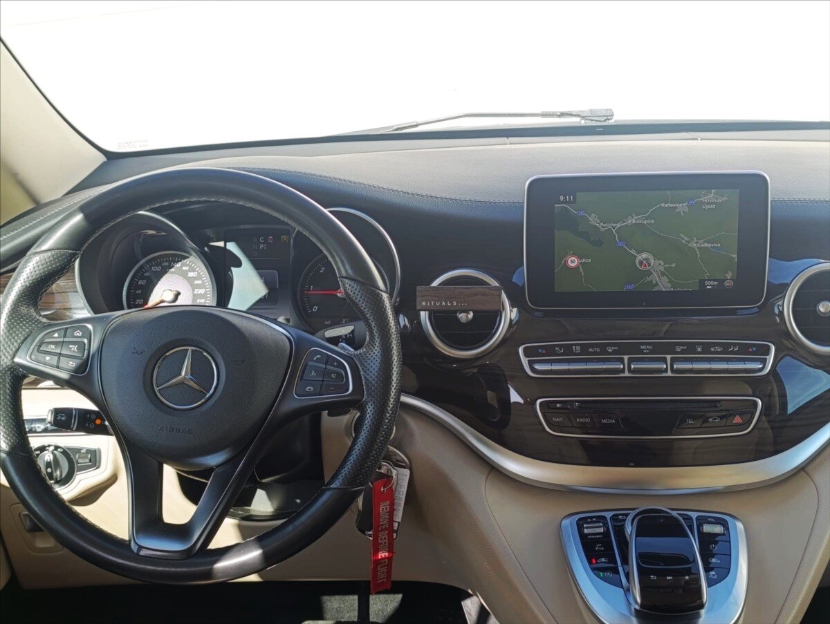 Mercedes-Benz Třídy V MPV 2,1 l 140 kw
