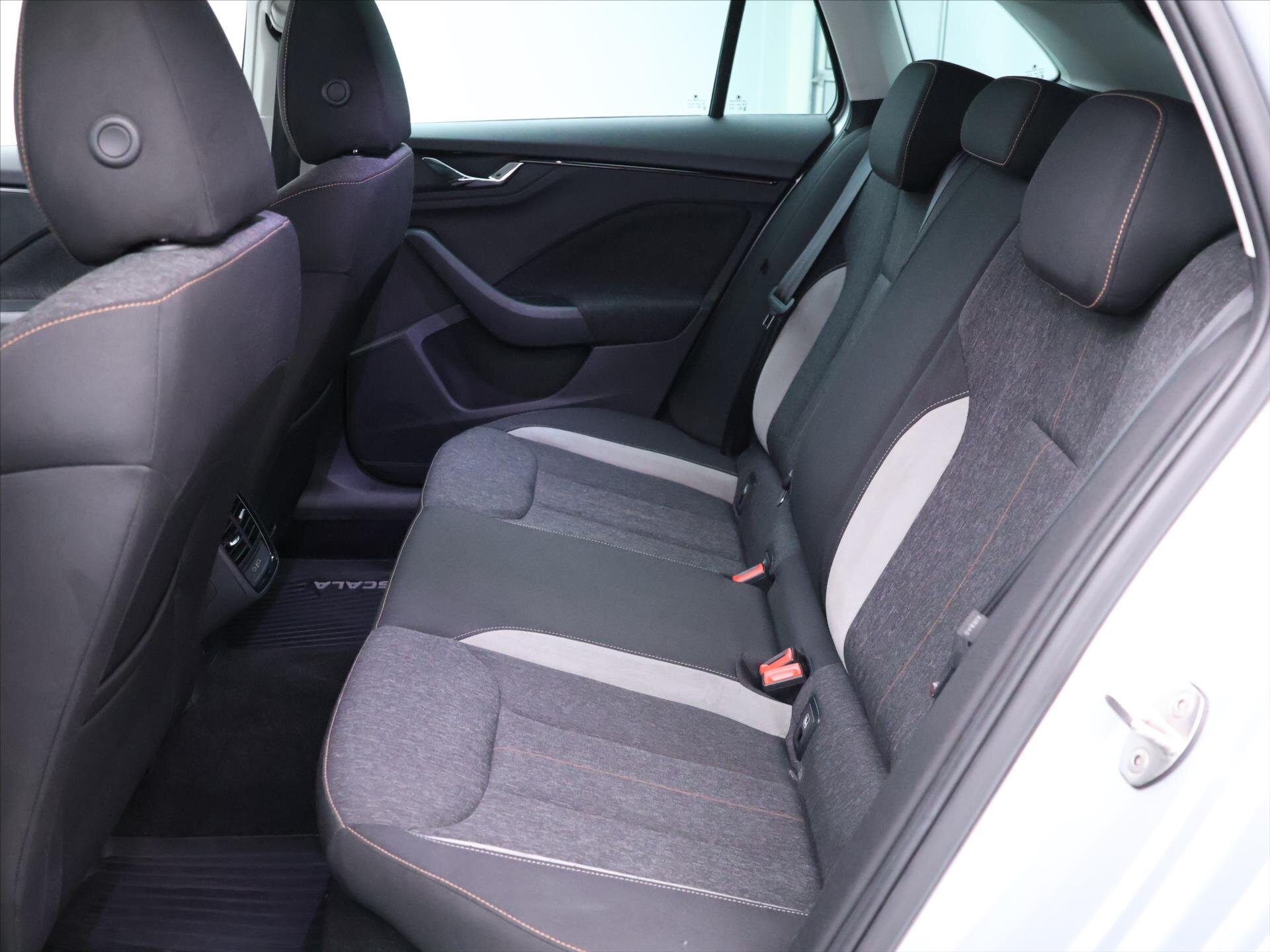 Škoda Scala Hatchback 1,5 l 110 kw