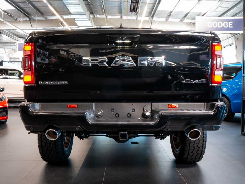 Dodge RAM Pick-up 5,7 l 291 kw