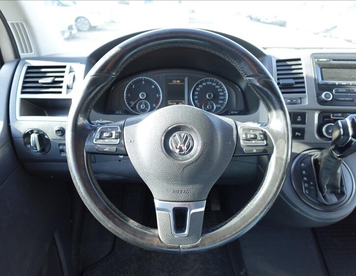 Volkswagen Caravelle Ostatní 2,0 l 132 kw