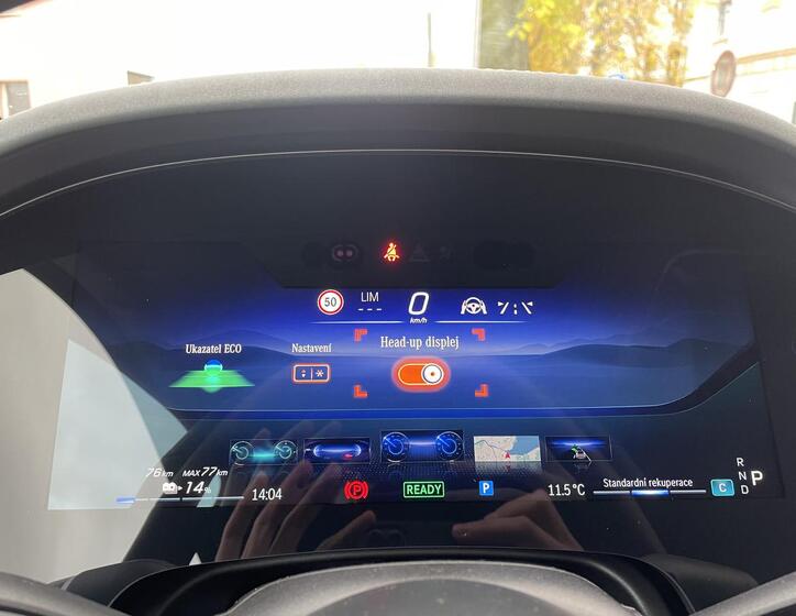 Mercedes-Benz EQS 10