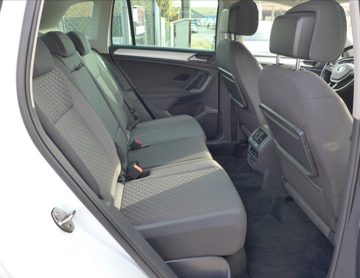 Volkswagen Tiguan SUV / Terénní 2,0 l 110 kw