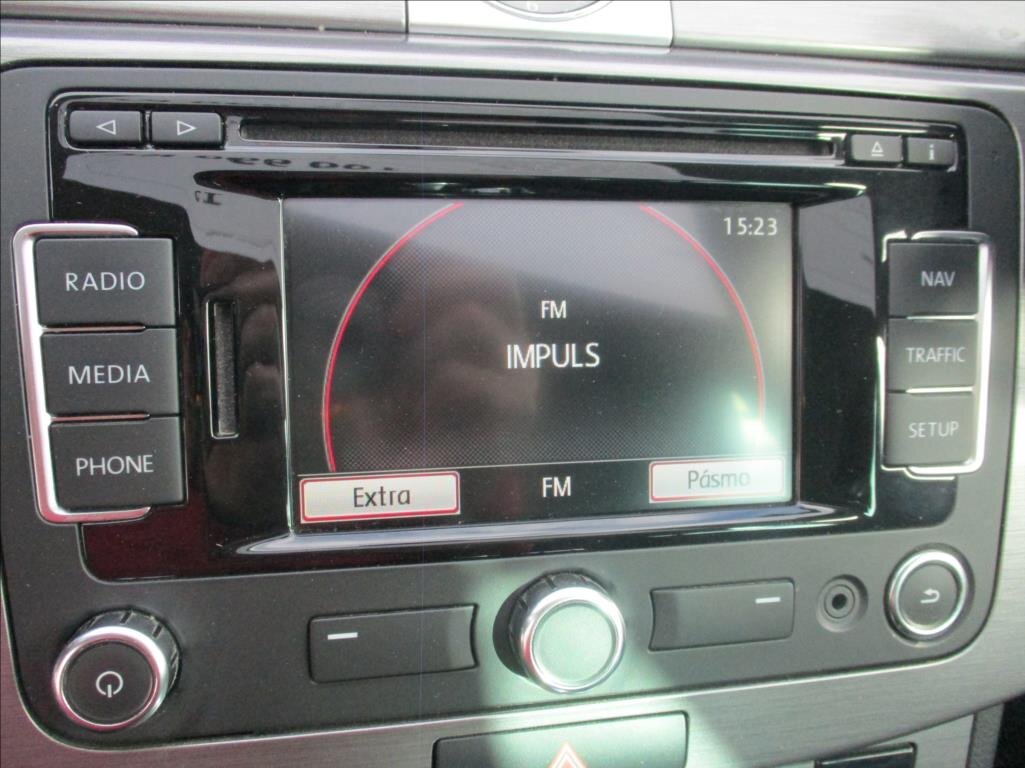 Volkswagen Passat Kombi 1,4 l 90 kw