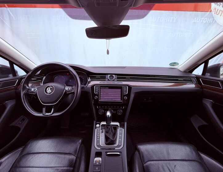 Volkswagen Passat 18