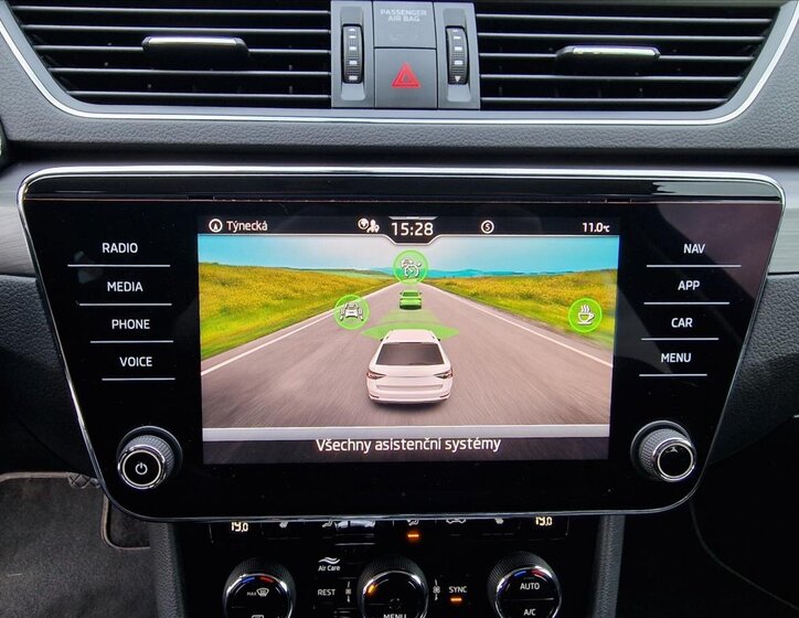 Škoda Superb Kombi 1,5 l 110 kw