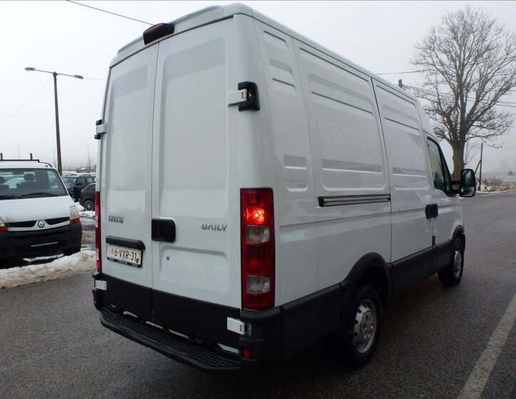 Iveco Daily 9