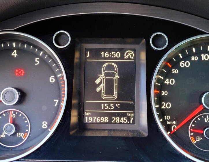 Volkswagen Passat Kombi 1,4 l 90 kw