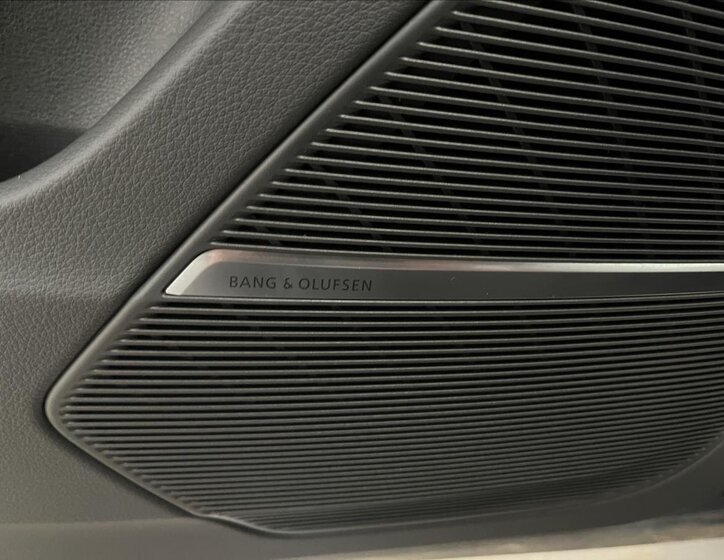 Audi SQ8 SUV 4,0 l 373 kw