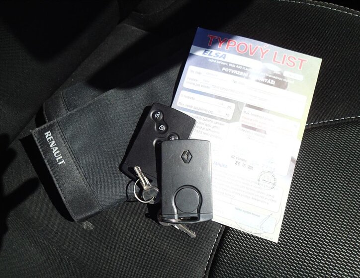 Renault Clio Hatchback 1,1 l 54 kw