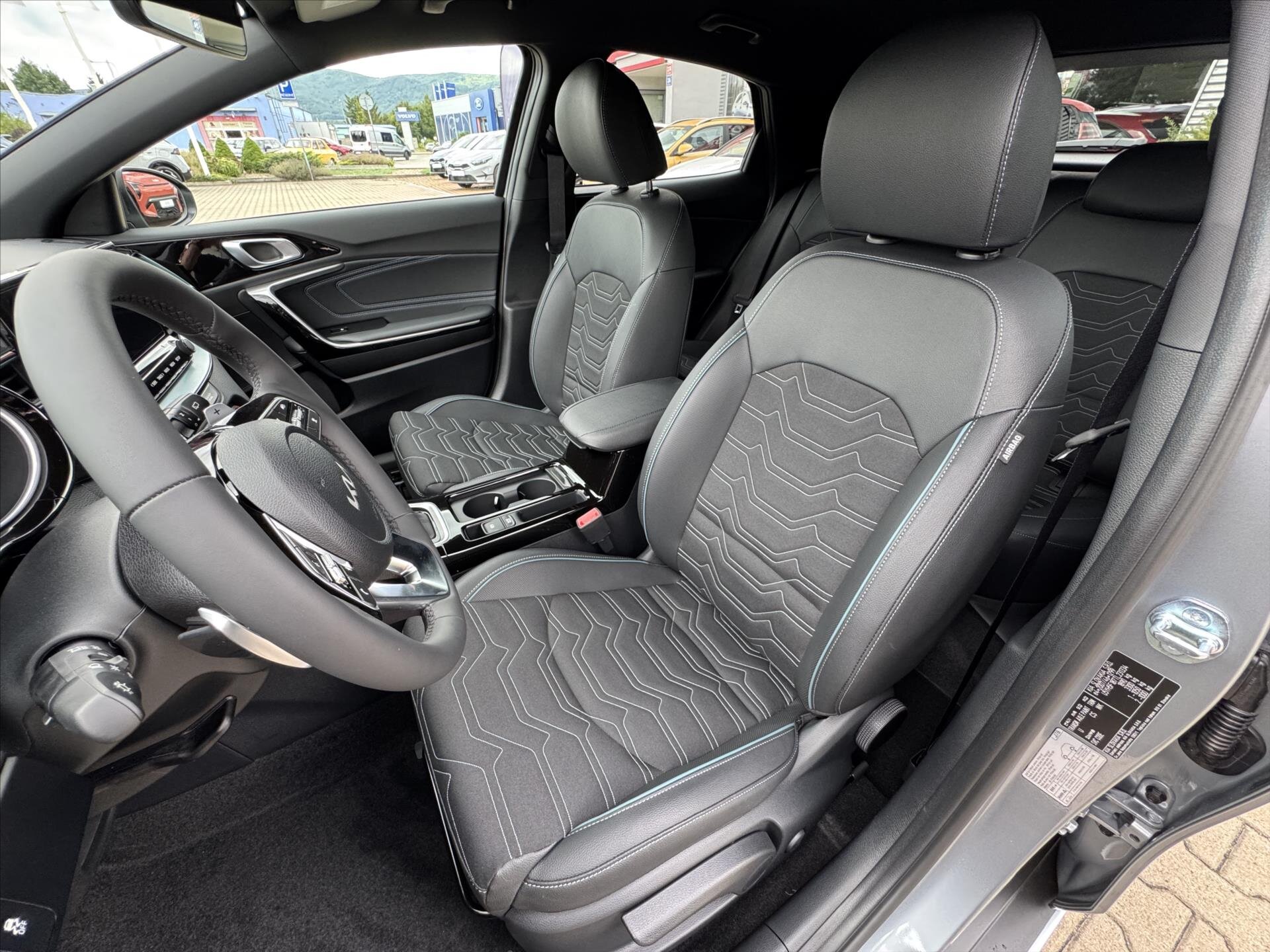 KIA XCeed CUV / Crossover 1,6 l 132 kw