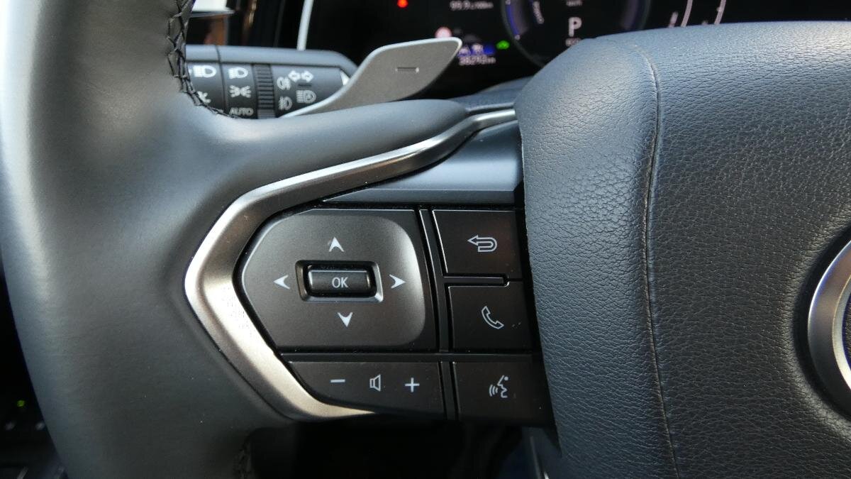 Lexus RX 350h SUV / Terénní 2,5 l 140 kw