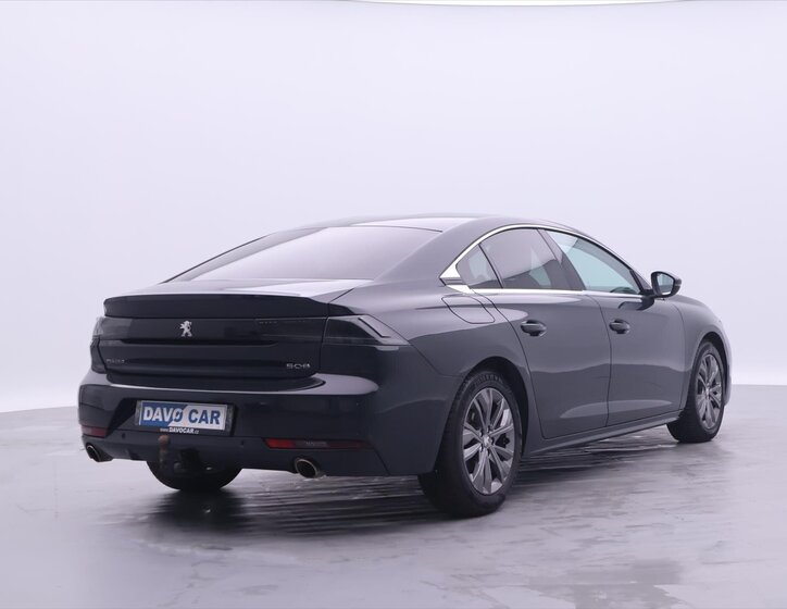 Peugeot 508 Liftback 1,6 l 133 kw