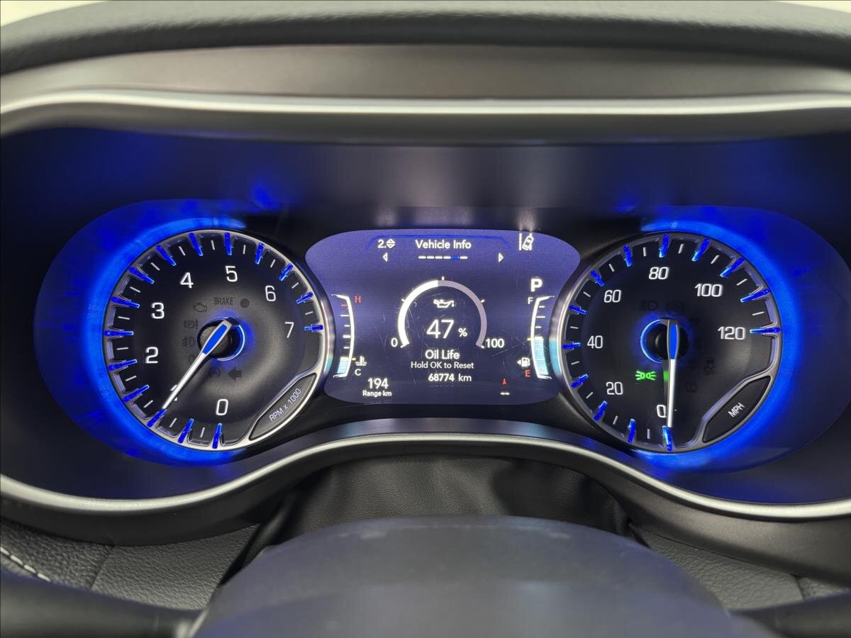 Chrysler Pacifica MPV 3,6 l 214 kw