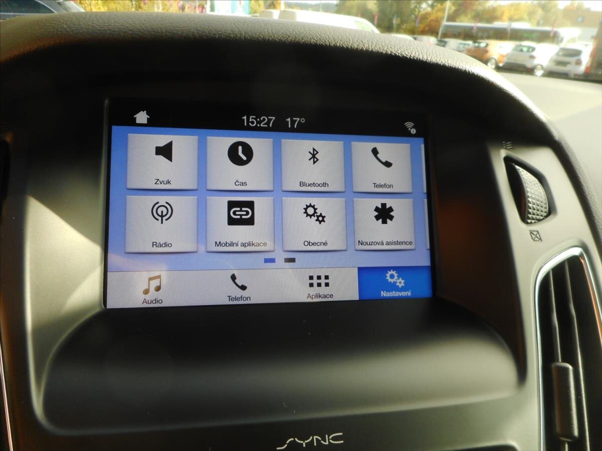 Ford Focus Kombi 999,0 92 kw