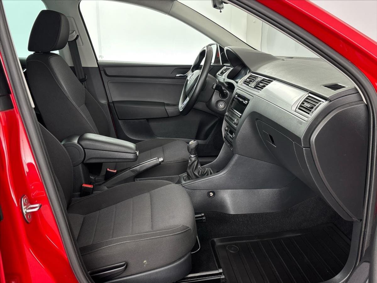 Škoda Rapid Liftback 1,2 l 77 kw