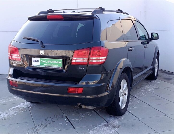 Dodge Journey SUV 2,0 l 103 kw