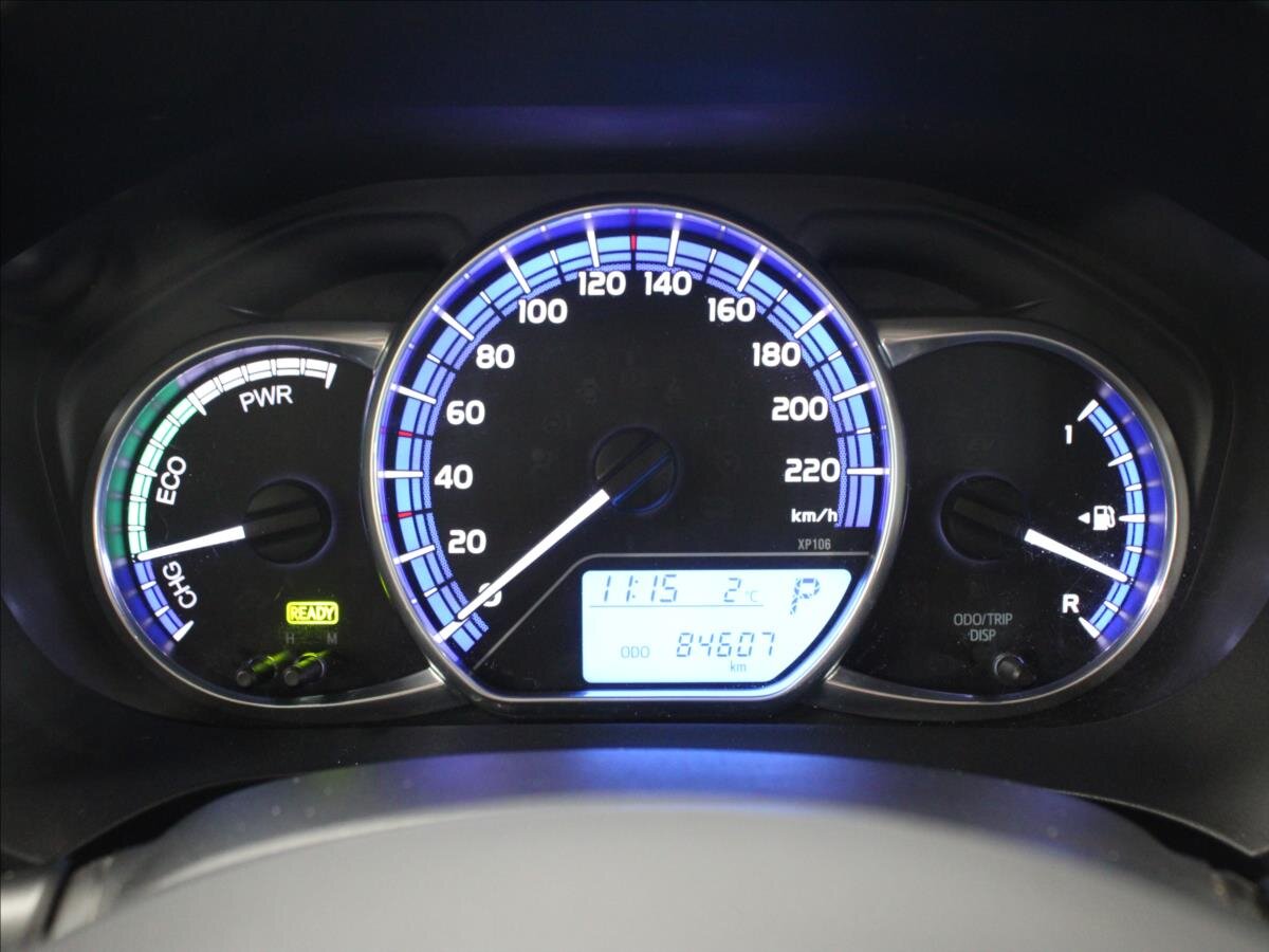 Toyota Yaris Hatchback 1,5 l 74 kw