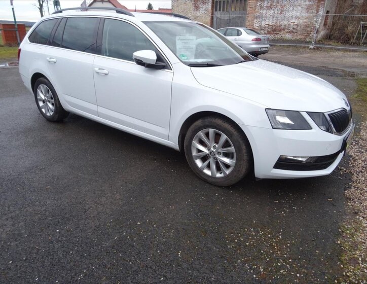 Škoda Octavia Kombi 999,0 85 kw