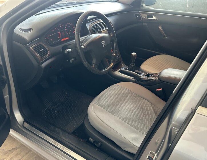 Peugeot 607 Sedan / Limuzína 2,2 l 98 kw