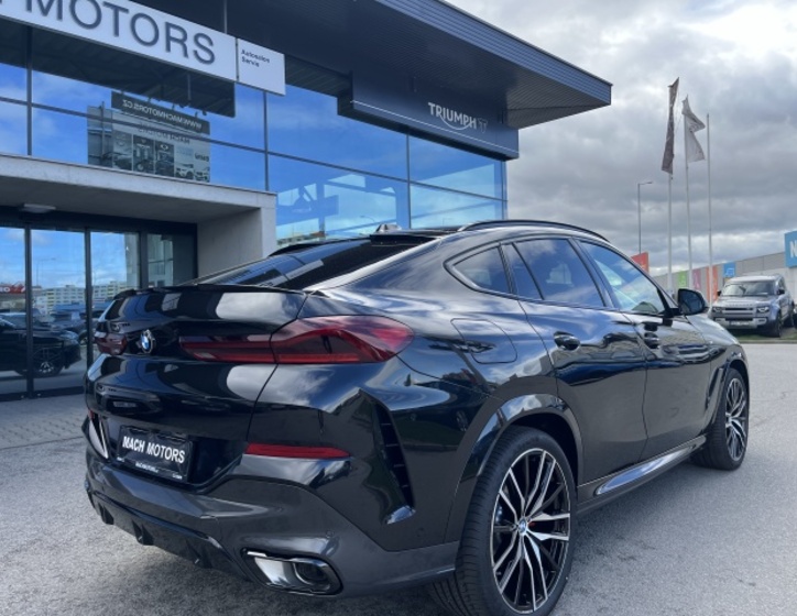 BMW X6 11