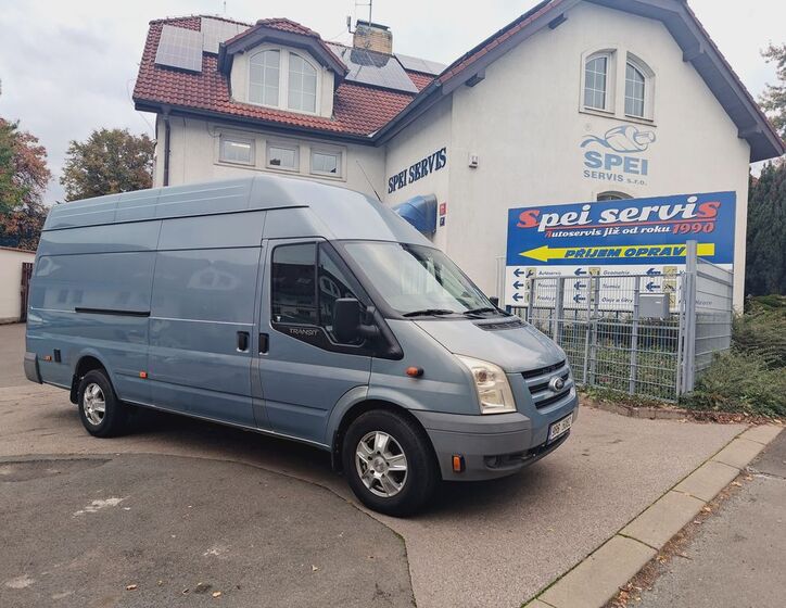 Ford Transit 1