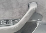 Škoda Superb Sedan / Limuzína 2,0 l 140 kw