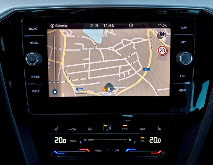 Volkswagen Passat Kombi 1,5 l 110 kw