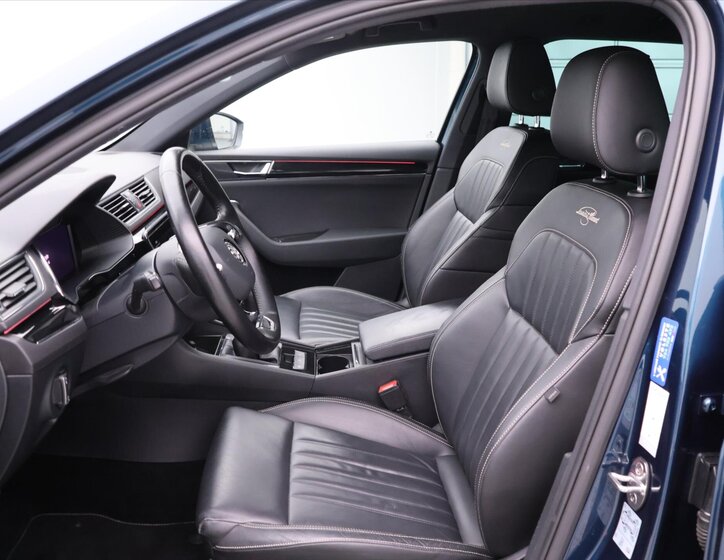 Škoda Superb Kombi 2,0 l 110 kw