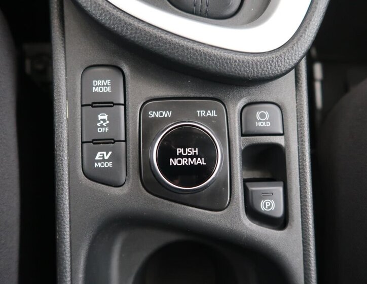 Toyota Yaris Cross Hatchback 1,5 l 68 kw