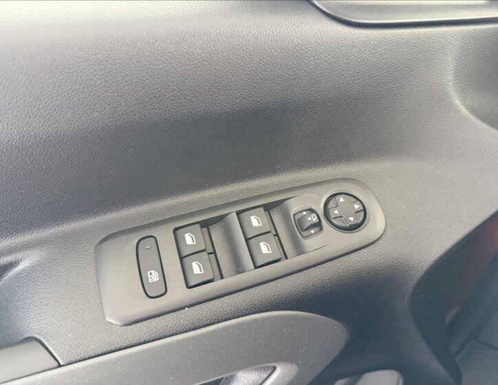 Citroën Berlingo MPV 1,2 l 96 kw