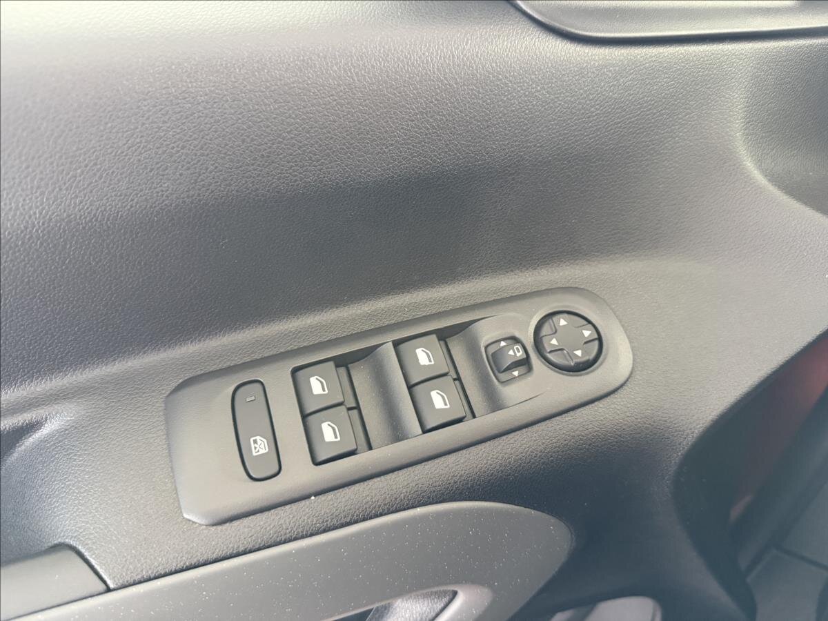 Citroën Berlingo MPV 1,2 l 96 kw
