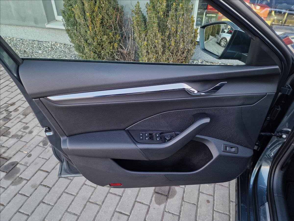 Škoda Octavia Kombi 2,0 l 110 kw