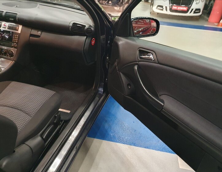 Mercedes-Benz Třídy C Hatchback 1,8 l 105 kw