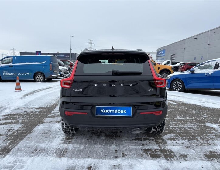 Volvo XC40 Kombi 2,0 l 145 kw