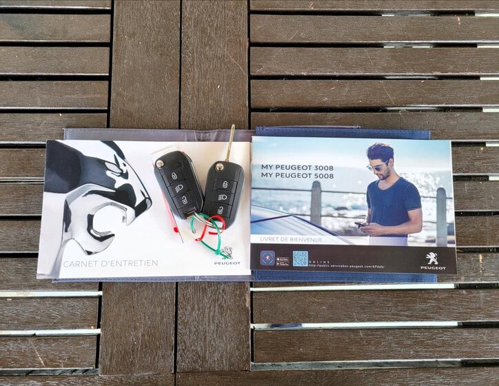 Peugeot 3008 SUV / Terénní 1,5 l 96 kw