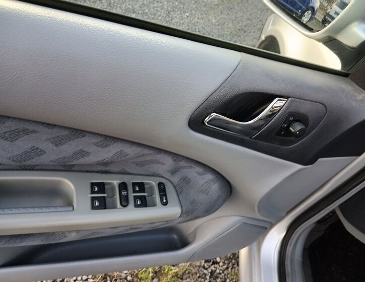 Škoda Octavia Liftback 1,6 l 74 kw