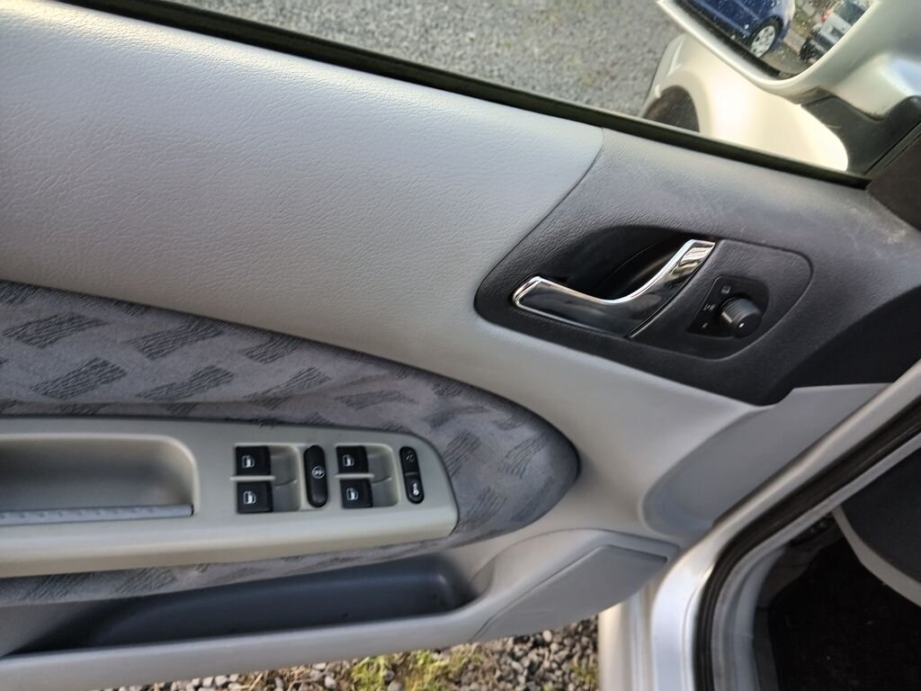 Škoda Octavia Liftback 1,6 l 74 kw