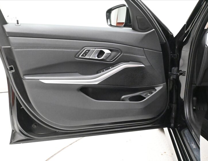 BMW Řada 3 Kombi 2,0 l 140 kw