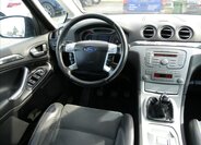 Ford S-MAX MPV 2,0 l 107 kw