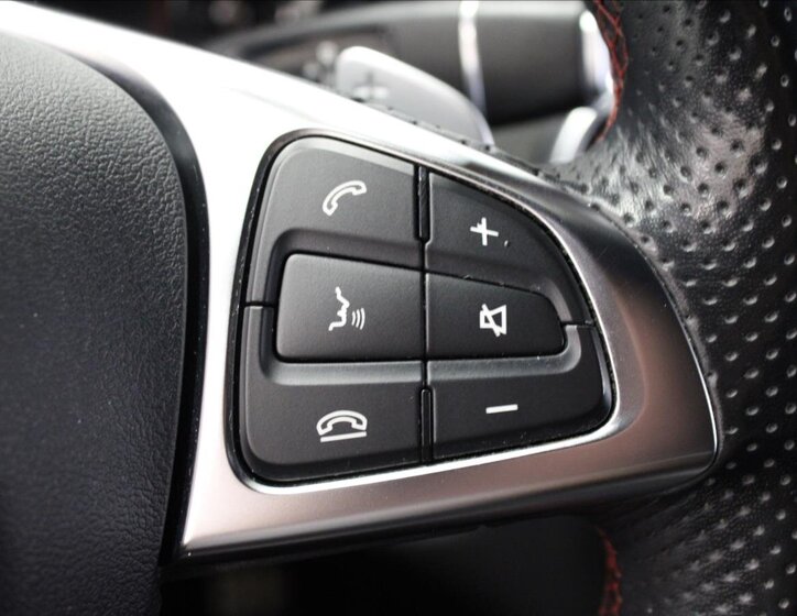 Mercedes-Benz CLA 19