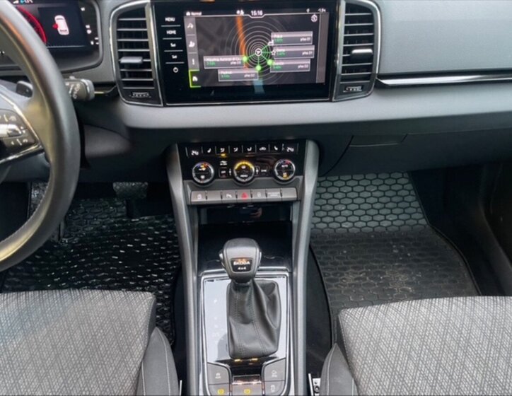 Škoda Karoq SUV 2,0 l 110 kw