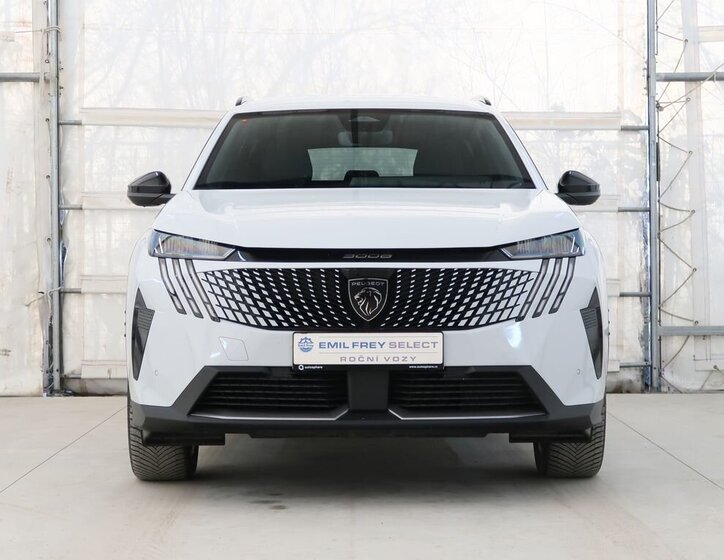 Peugeot 5008 SUV / Terénní 1,2 l 100 kw