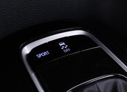 Toyota Corolla Sedan 1,5 l 92 kw